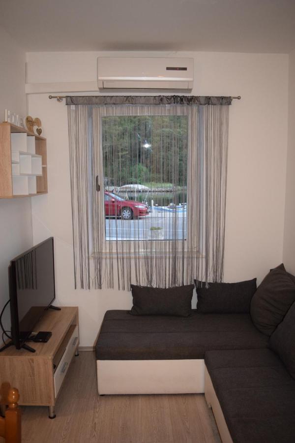 Apartman Nino Novigrad  Bagian luar foto
